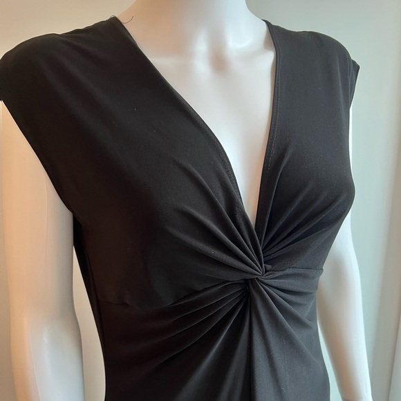 TIANA B | Super Flattering Black Lightweight Knee-Length Dress - Picture 3 of 3